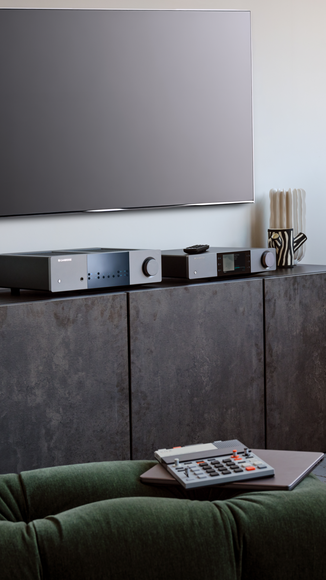 Cambridge Audio EXA100 &ndash; Amplificatore Integrato Classe AB 100 W